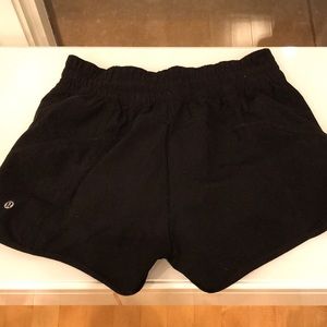 Women’s Lululemon Tracker Short